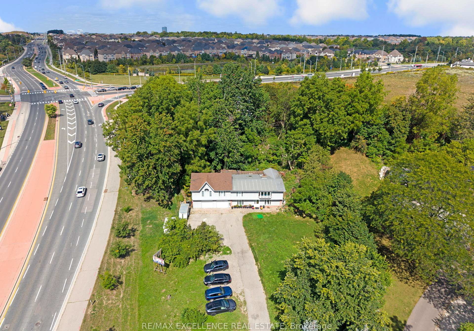 8951-mississauga-road-brampton-ontario-w13809882