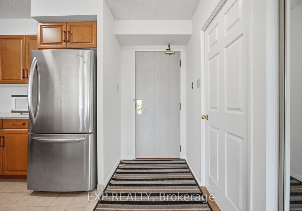 2155-burnhamthorpe-road-w-mississauga-ontario-w13809970