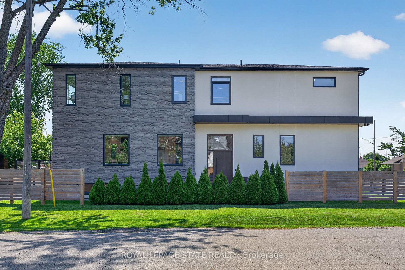 1047-meredith-avenue-mississauga-ontario-w13810118