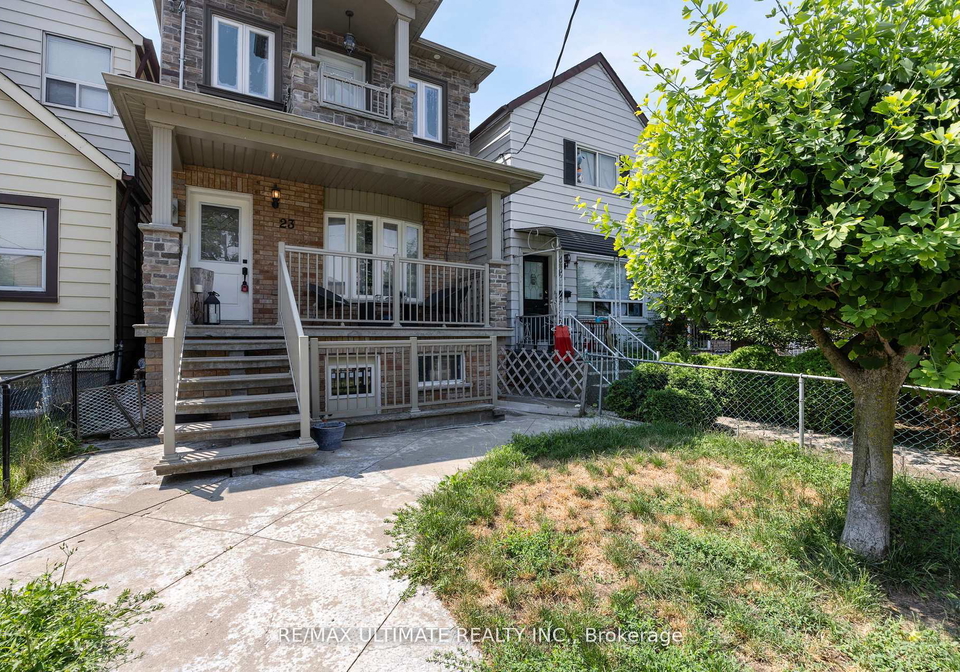 23-seneca-avenue-toronto-toronto-ontario-w13810124