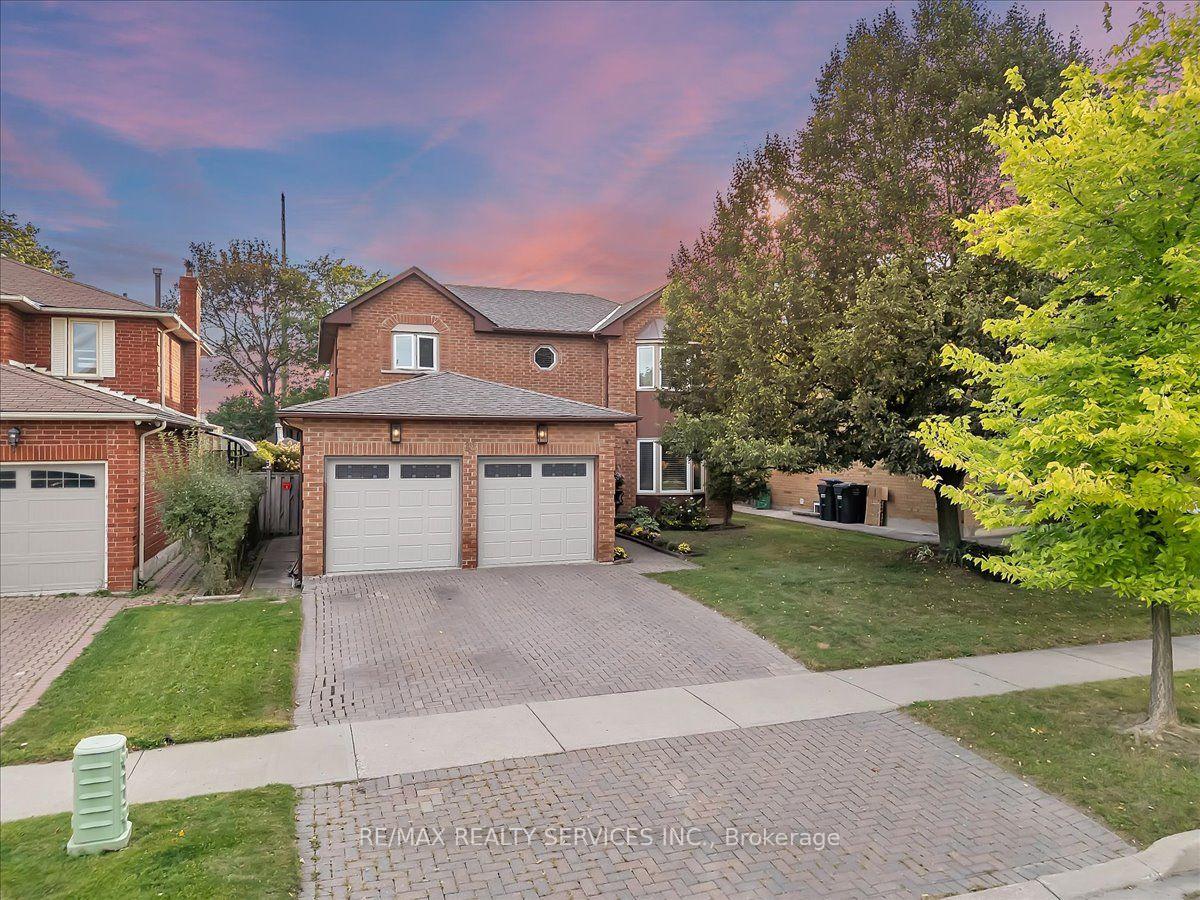 18-corkett-drive-brampton-ontario-w13810154