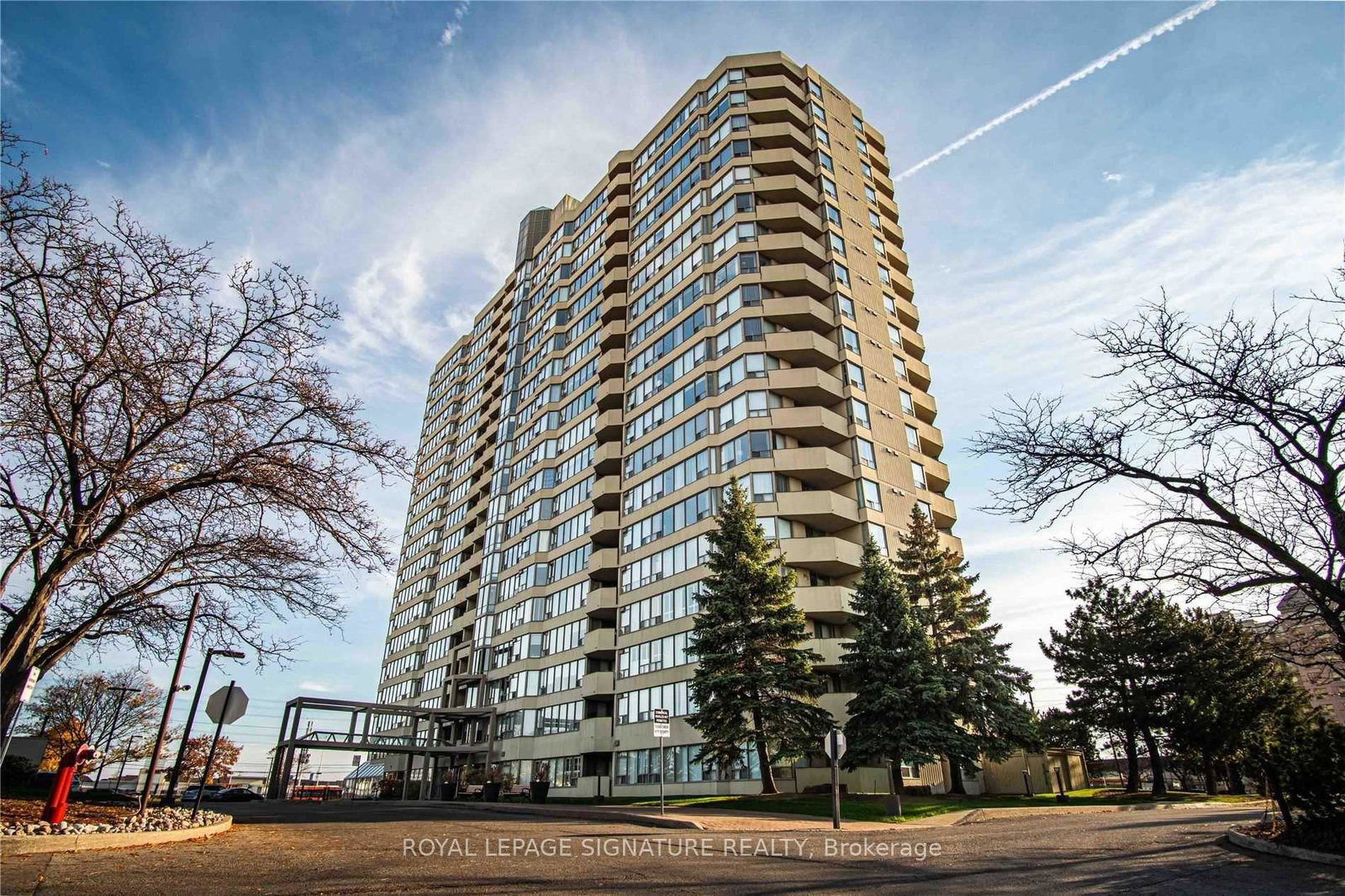 700-constellation-drive-mississauga-ontario-w13810328