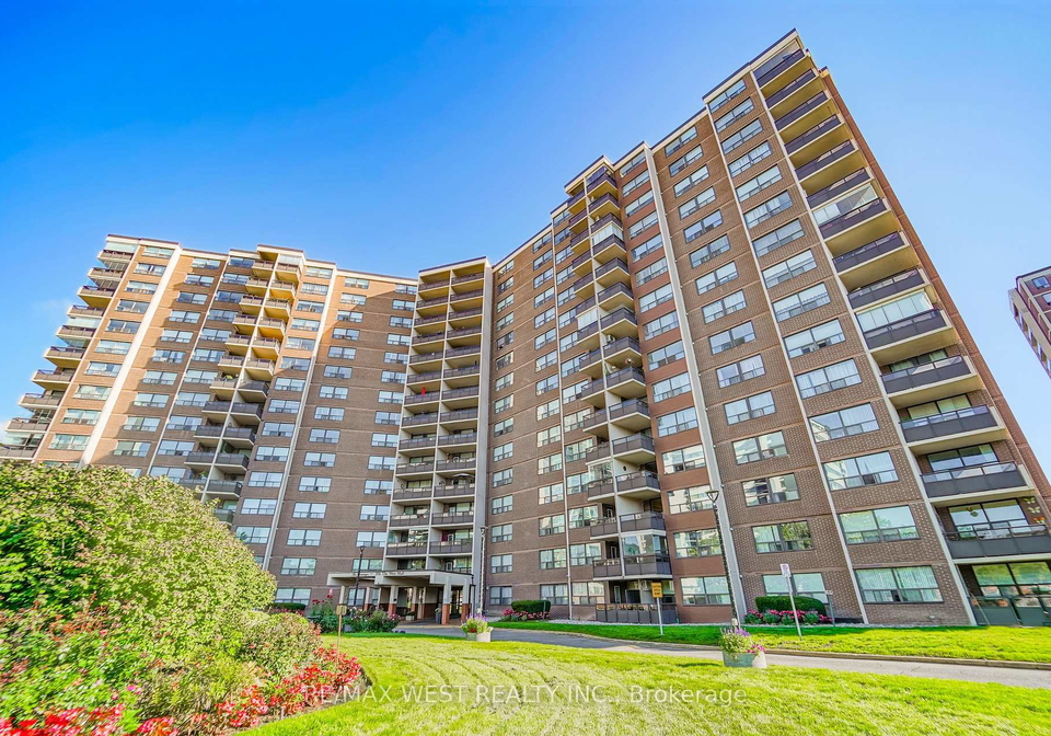 551-the-west-mall-toronto-etobicoke-ontario-w13810660