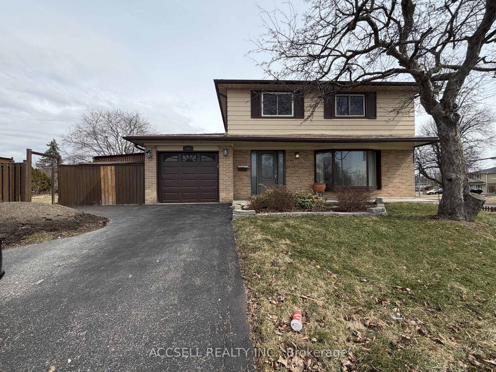 135-mountainview-road-s-halton-hills-ontario-w13811064
