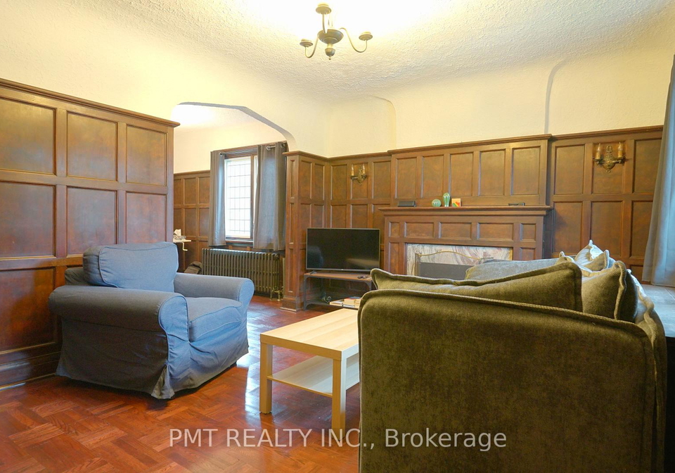 2-larkin-avenue-toronto-toronto-ontario-w13811080