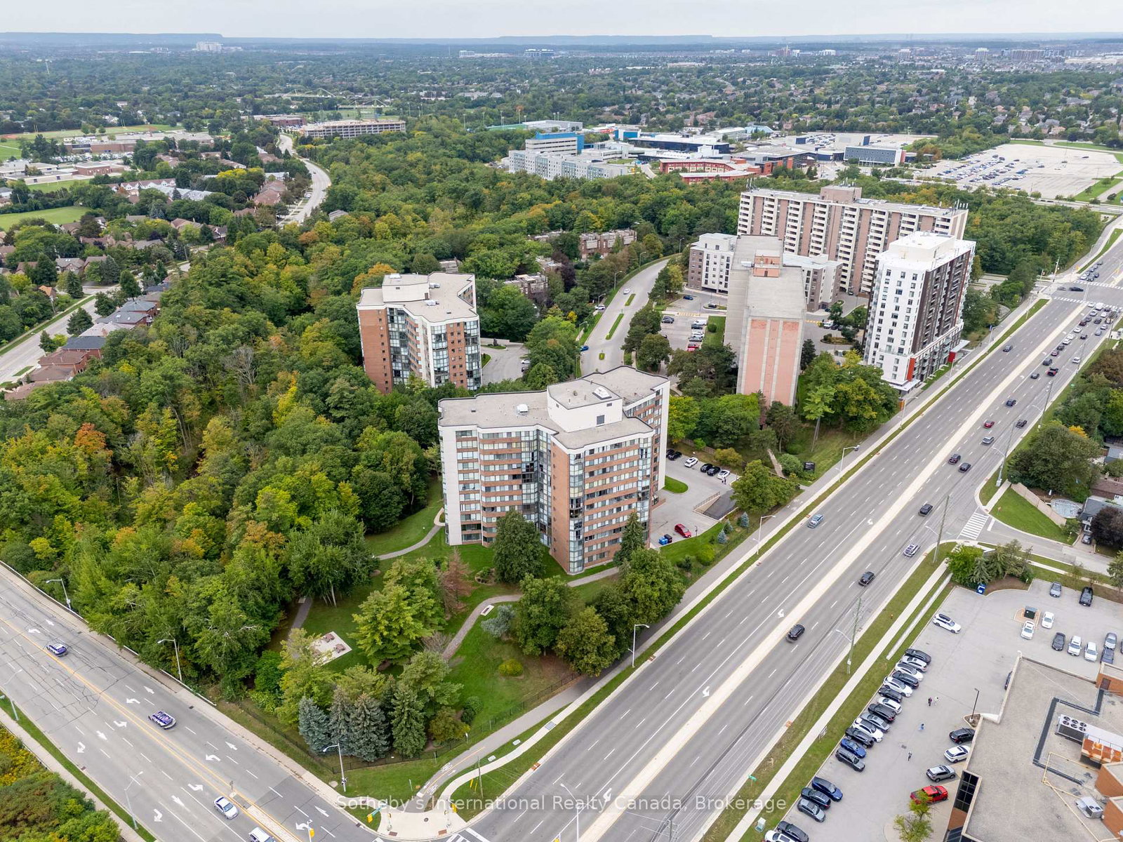 1230-marlborough-court-oakville-ontario-w13811104