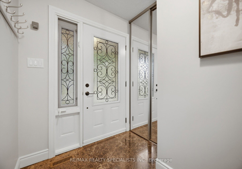 840-hemlock-drive-milton-ontario-w13811118