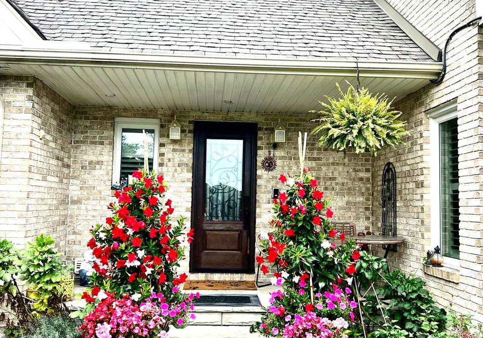 155-meadowland-crescent-milton-ontario-w13811136