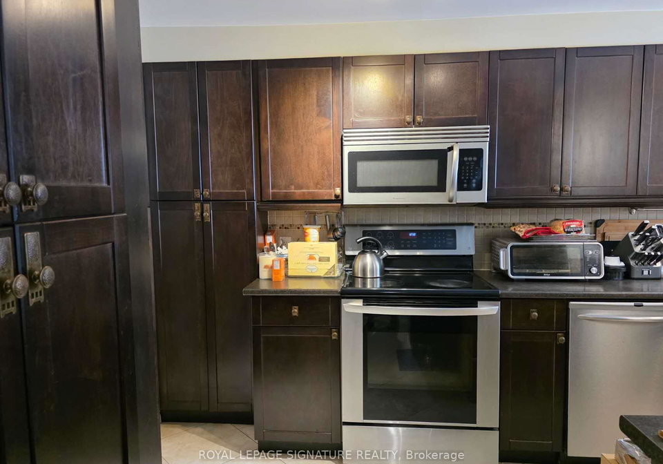 15-twenty-ninth-street-toronto-etobicoke-ontario-w13811272