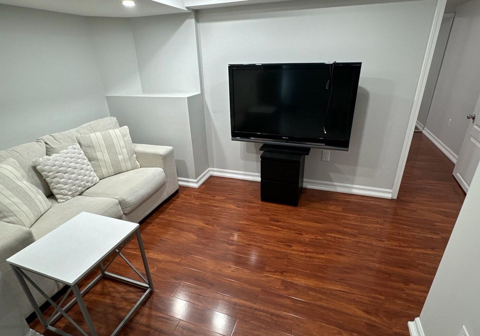 314-harrowsmith-drive-mississauga-ontario-w13811288
