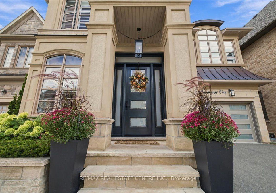 3124-parsonage-crescent-oakville-ontario-w13811356