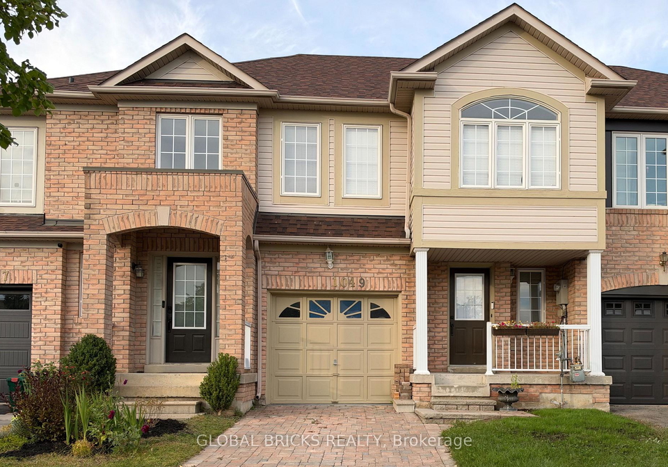 1049-kennedy-circle-milton-ontario-w13811452