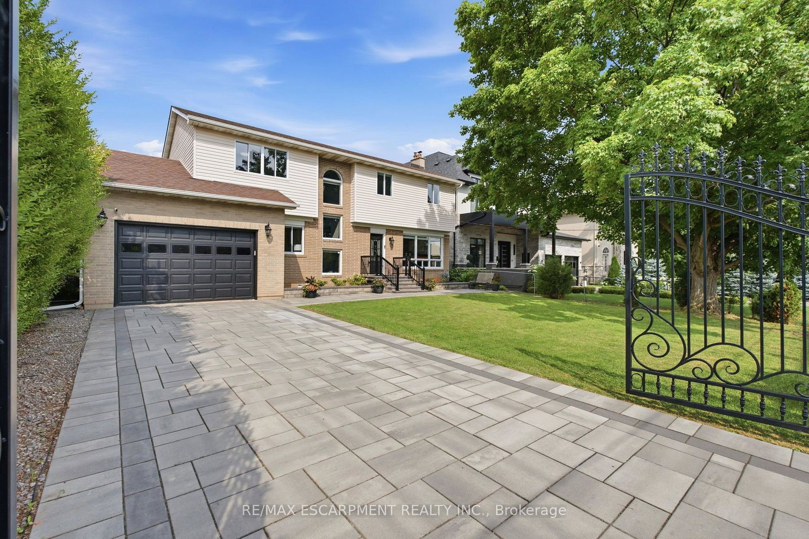 513-maplehurst-avenue-oakville-ontario-w13811486