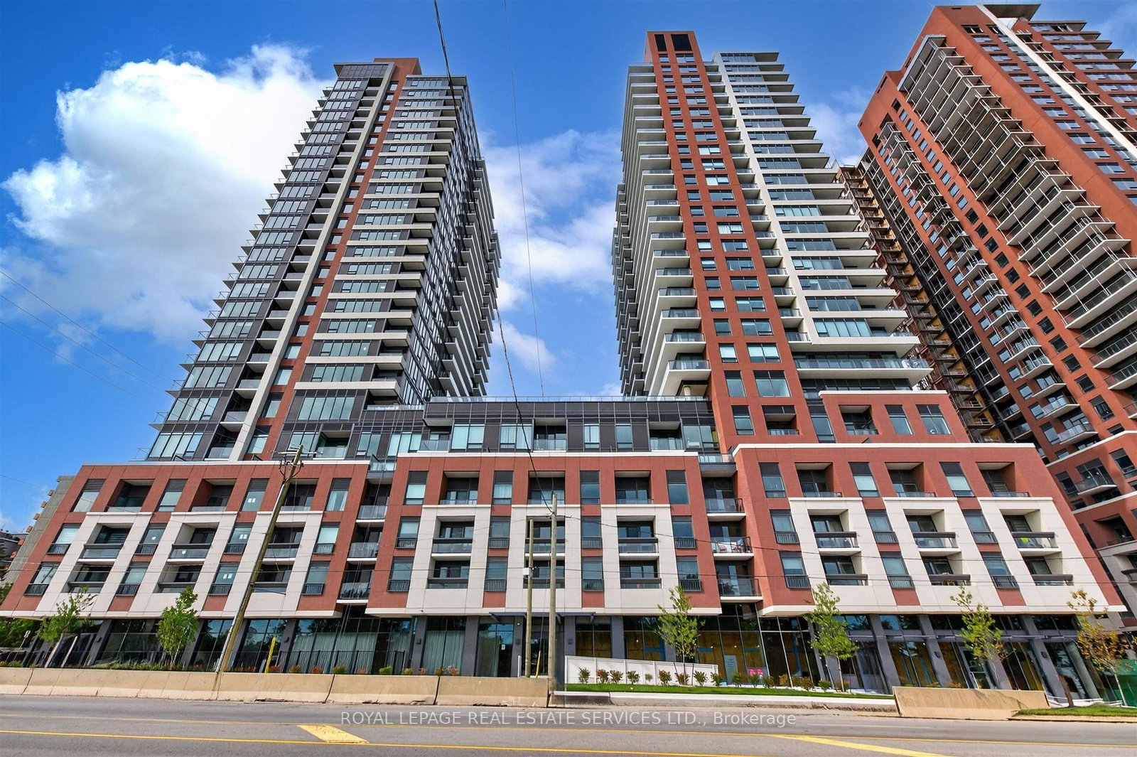 4010-eglinton-avenue-w-toronto-etobicoke-ontario-w13811544