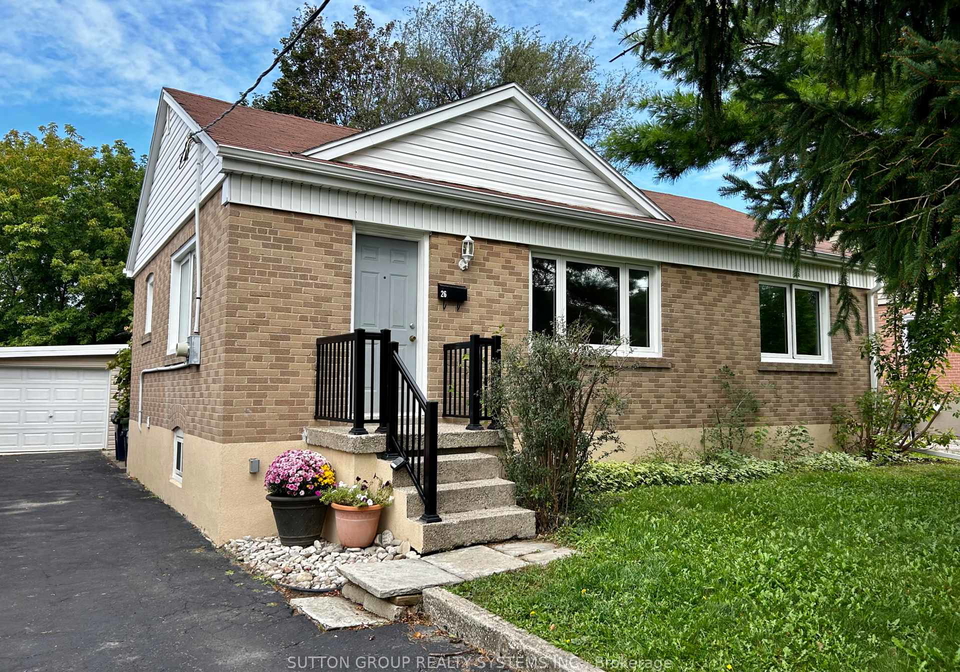 26-compton-crescent-toronto-york-ontario-w13811650