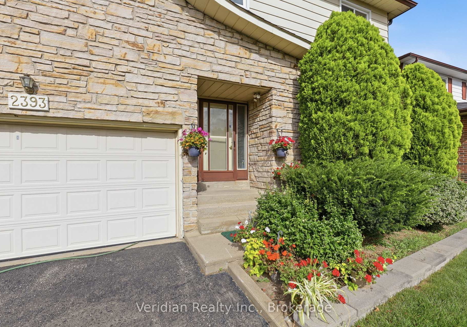 2393-carlanne-place-mississauga-ontario-w13811866