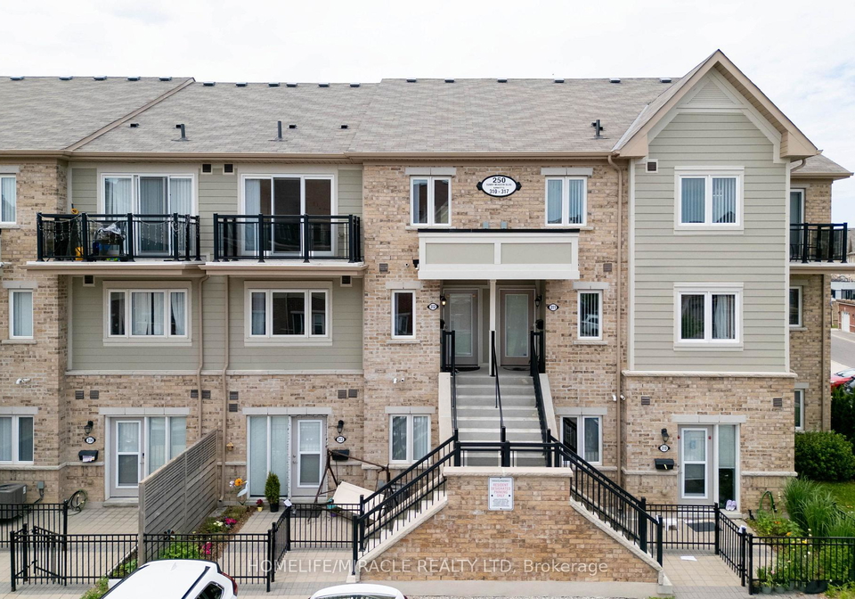 250-sunny-meadow-boulevard-brampton-ontario-w13811926