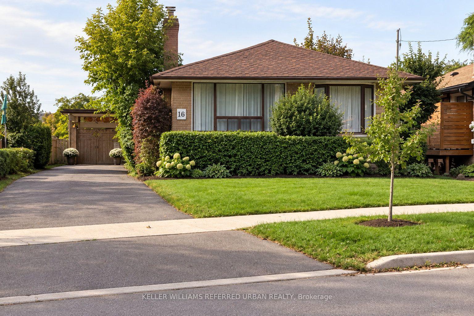 16-carsbrooke-road-toronto-etobicoke-ontario-w13811948