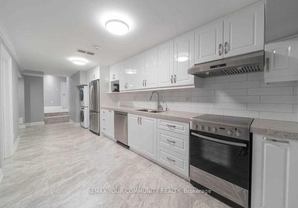 24-sombrero-court-toronto-york-ontario-w13811990