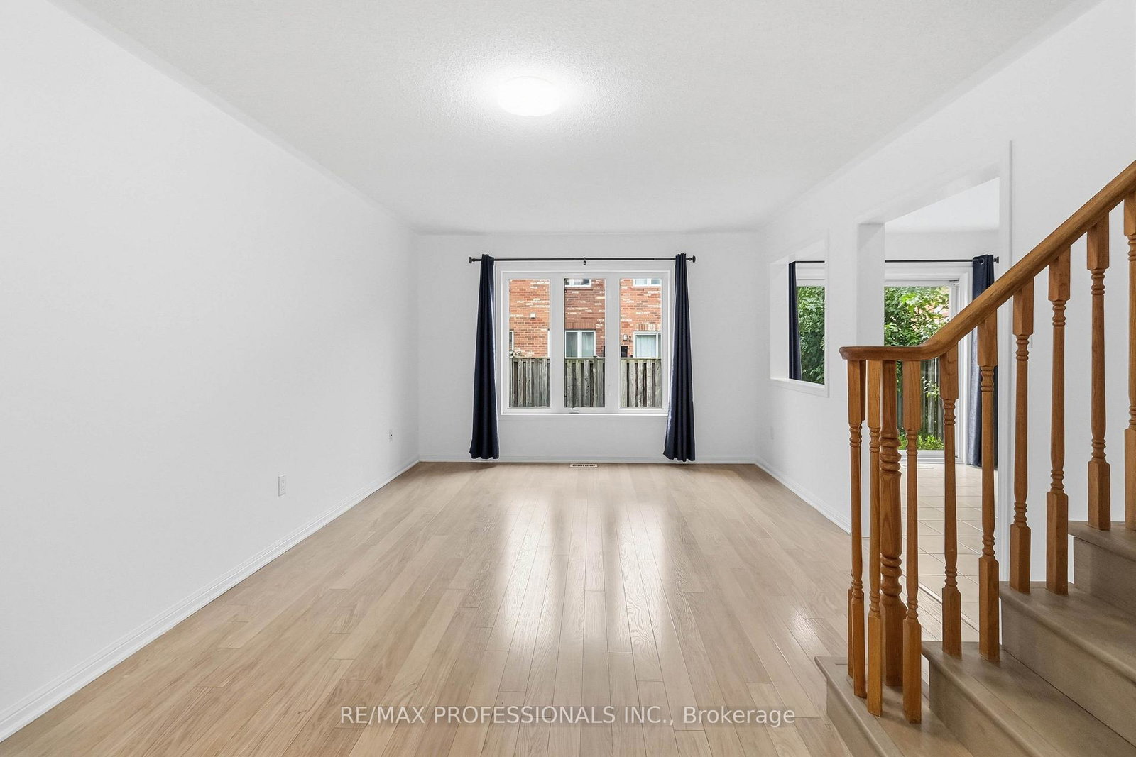 587-cargill-path-milton-ontario-w13812014