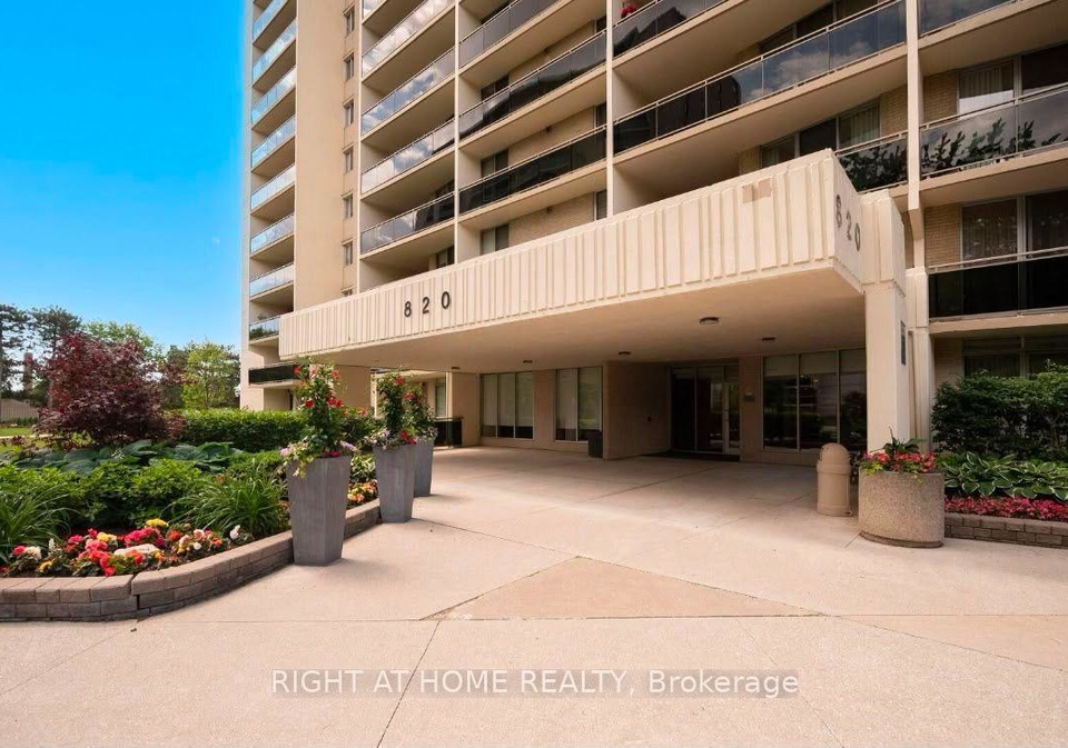 820-burnhamthorpe-road-toronto-etobicoke-ontario-w13812092