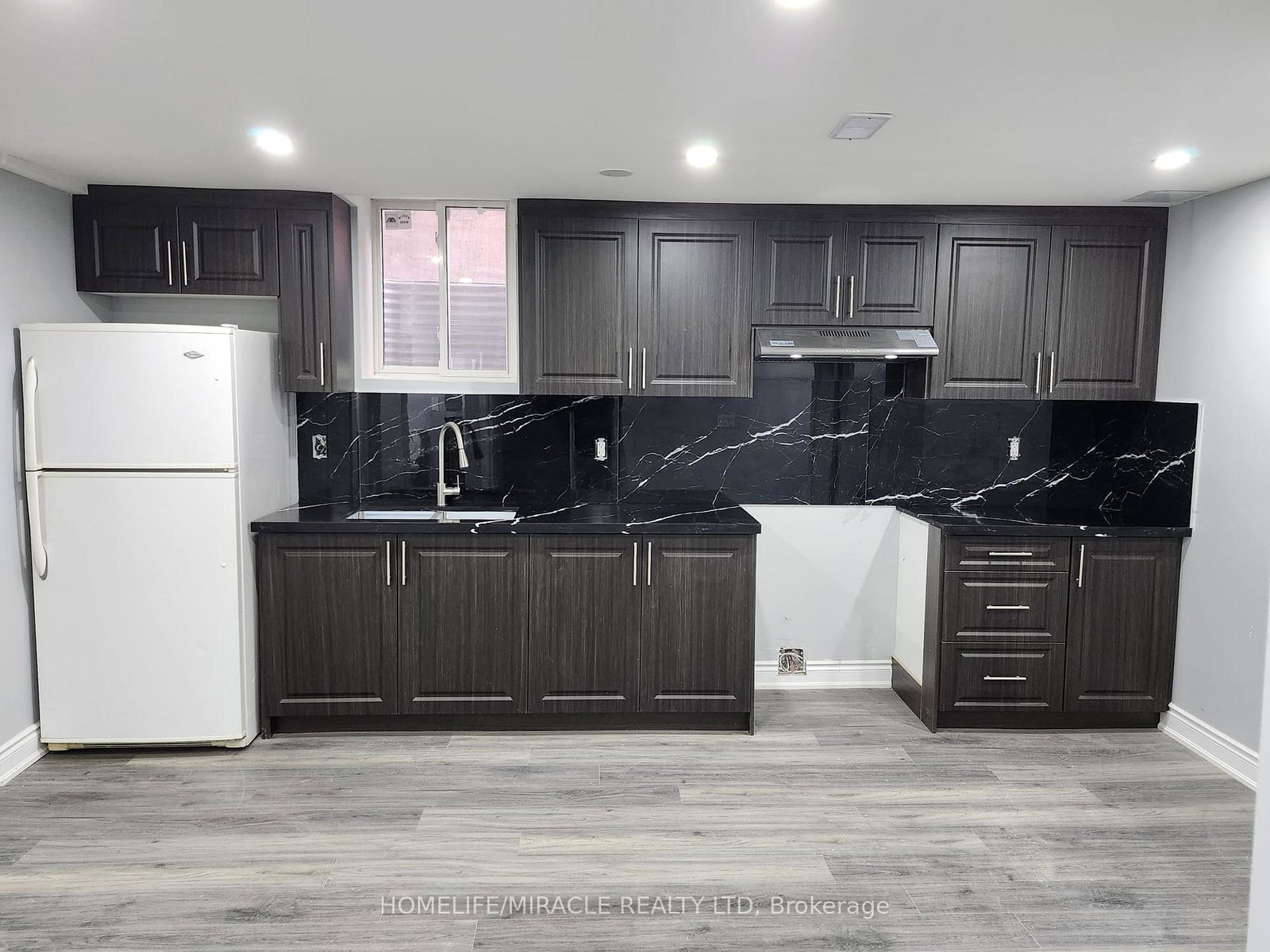 11-streamline-drive-brampton-ontario-w13812102