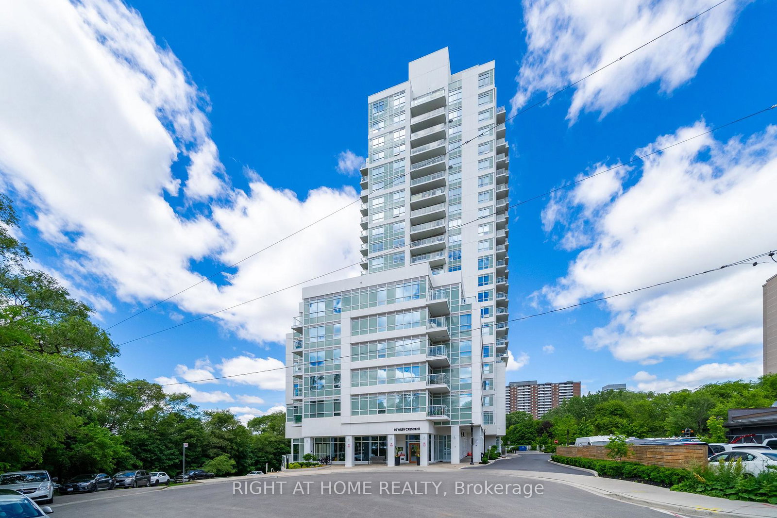 10-wilby-crescent-toronto-north-york-ontario-w13812176
