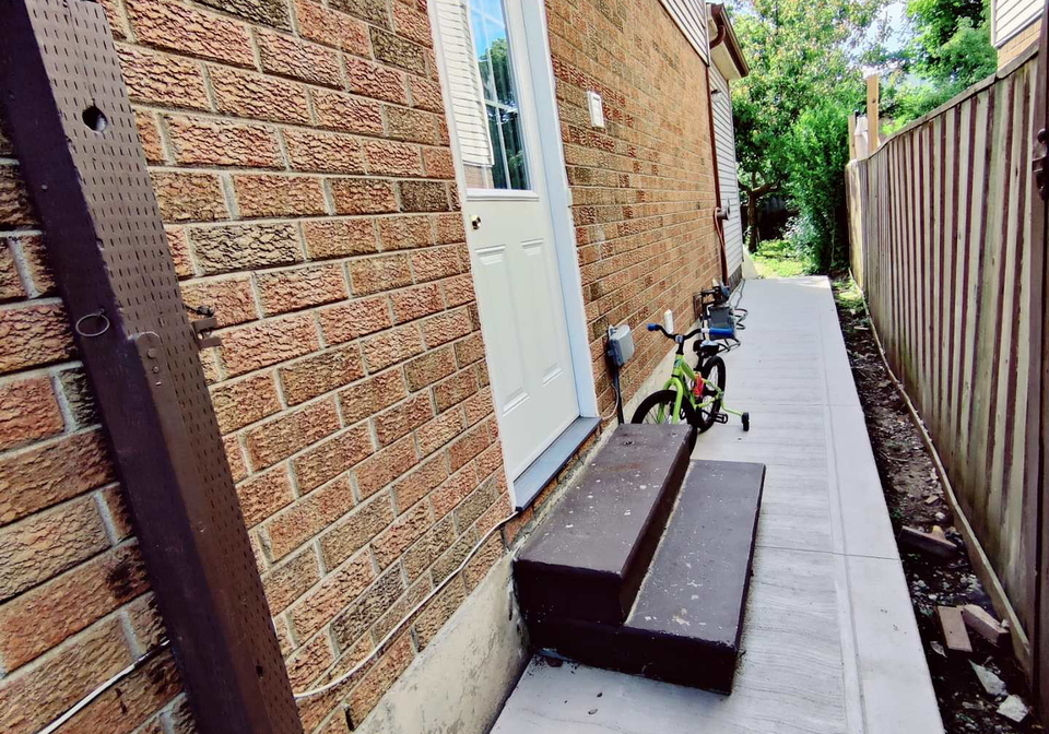 2769-willowmore-way-mississauga-ontario-w13812450