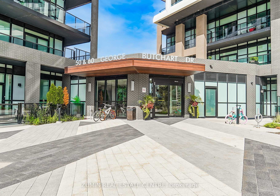60-george-butchart-drive-toronto-york-ontario-w13812468