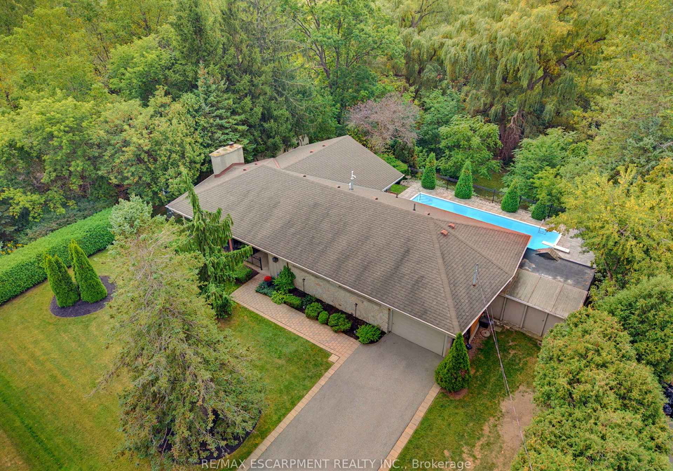 1316-nevarc-drive-burlington-ontario-w13812812