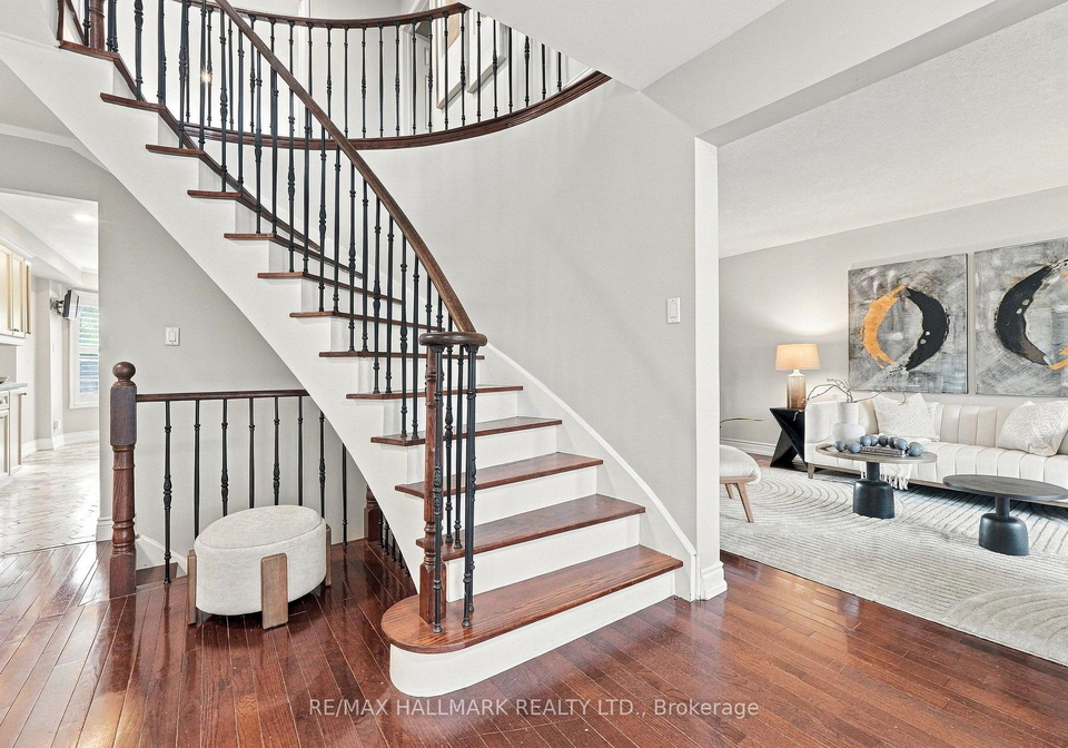 1246-winterbourne-drive-oakville-ontario-w13812844