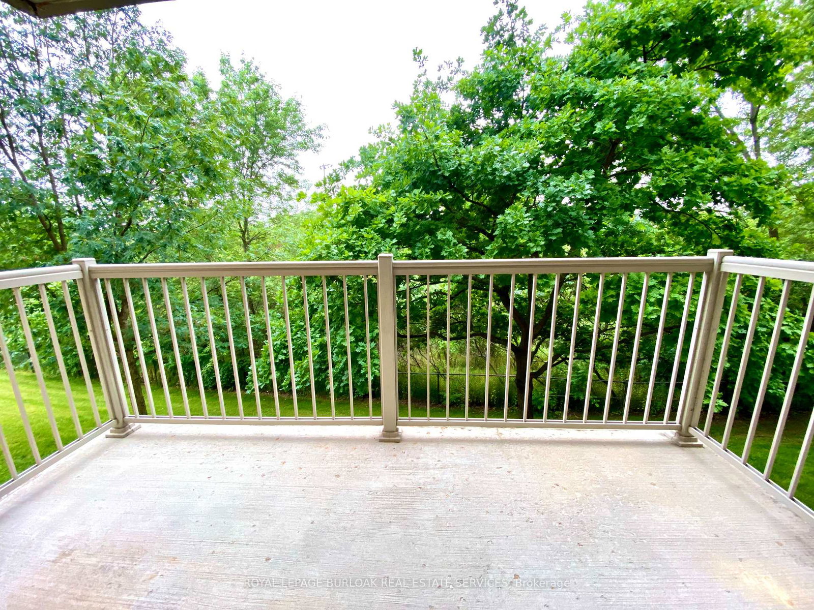 1450-bishops-gate-oakville-ontario-w13812940
