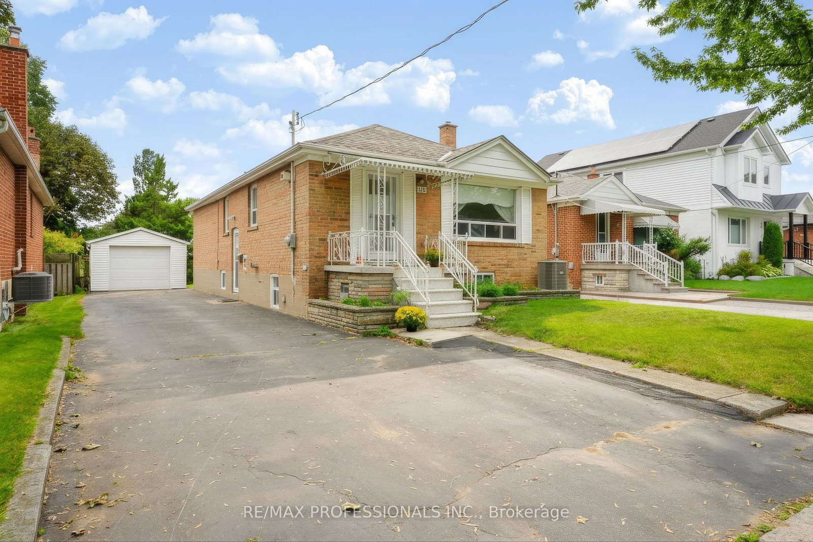 26-nordin-avenue-toronto-etobicoke-ontario-w13813080