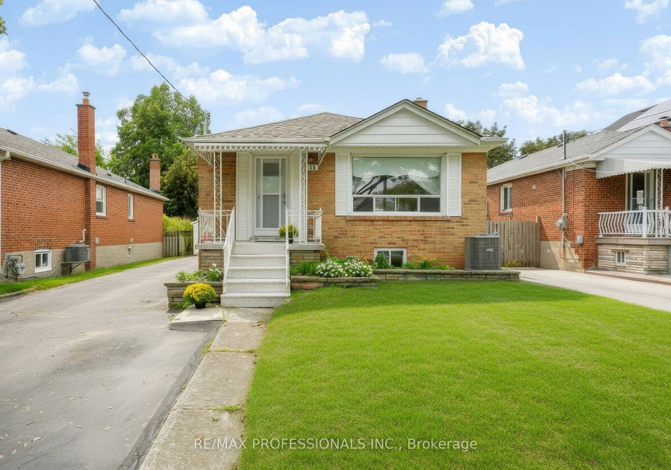 26-nordin-avenue-toronto-etobicoke-ontario-w13813080