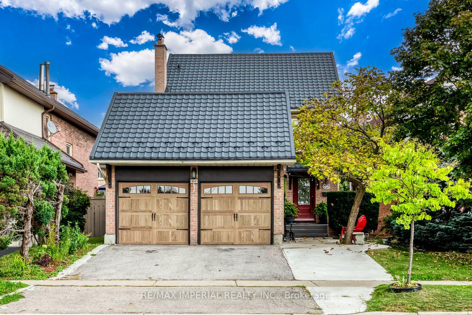 301-kingsbridge-garden-circle-mississauga-ontario-w13813162