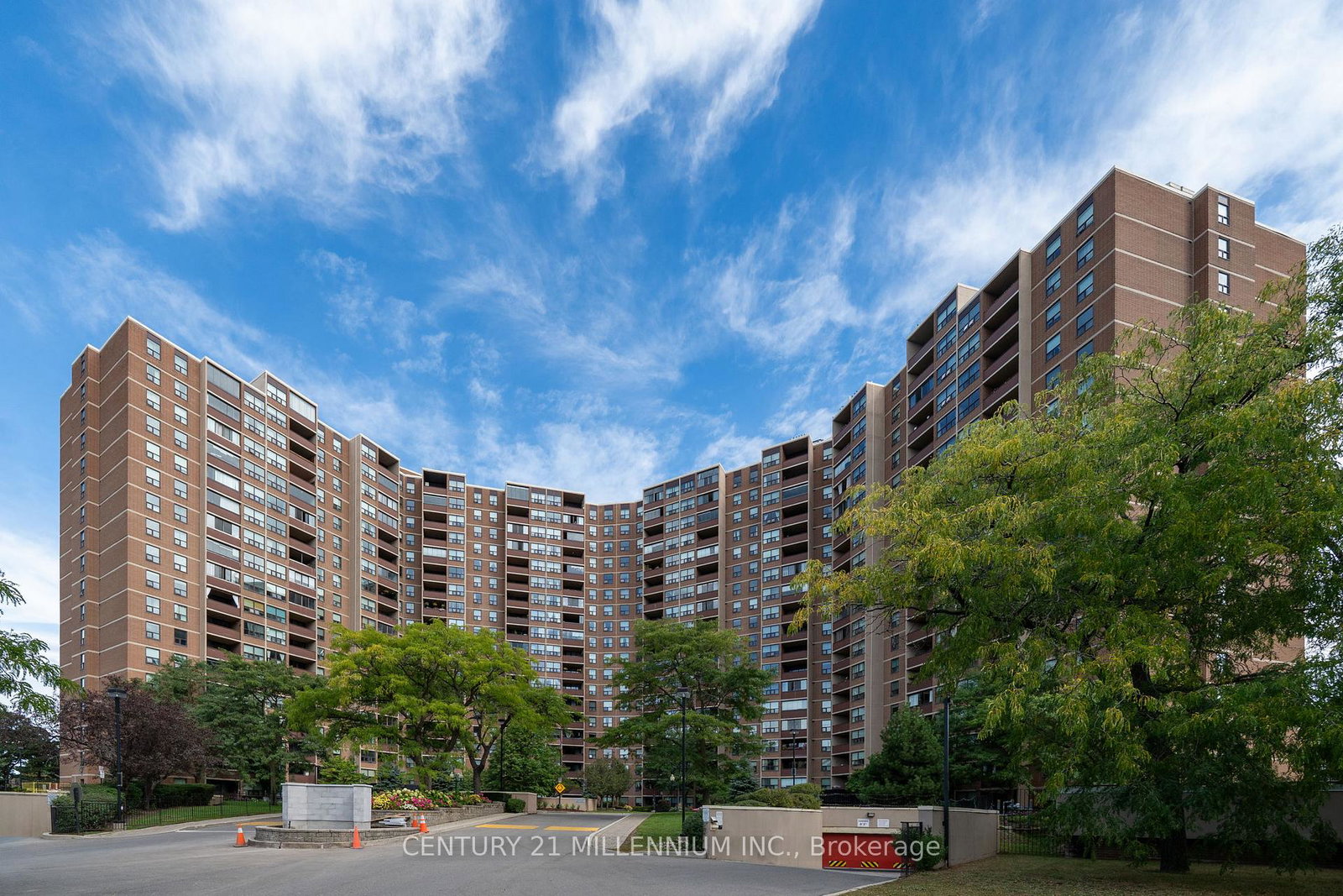714-the-west-mall-toronto-etobicoke-ontario-w13813460
