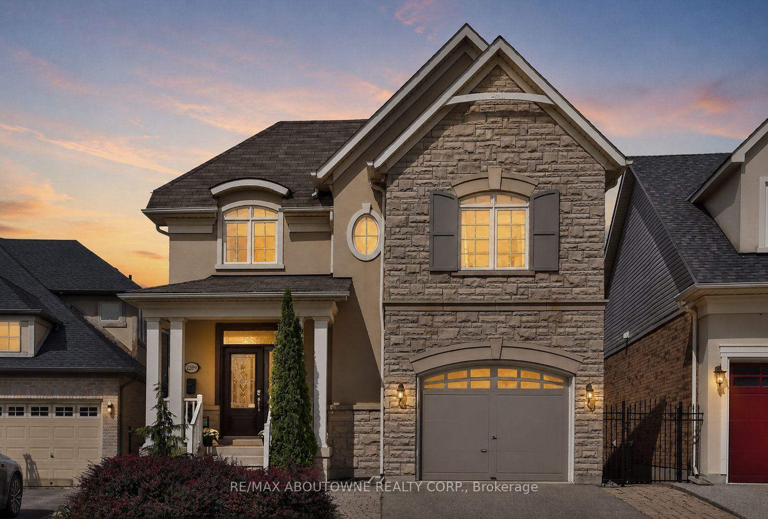 2269-whitworth-drive-oakville-ontario-w13813472