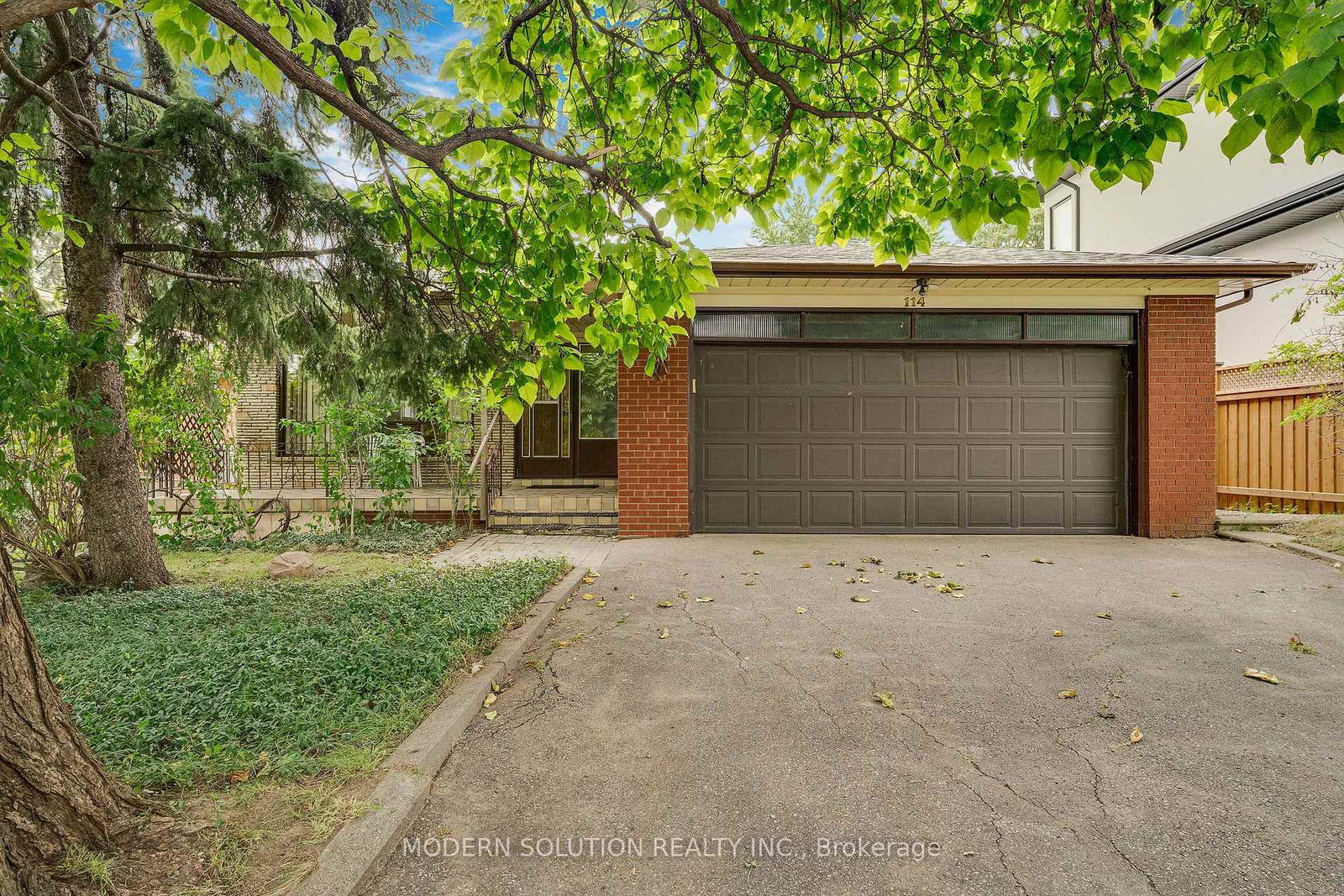 114-elmcrest-road-toronto-etobicoke-ontario-w13813512