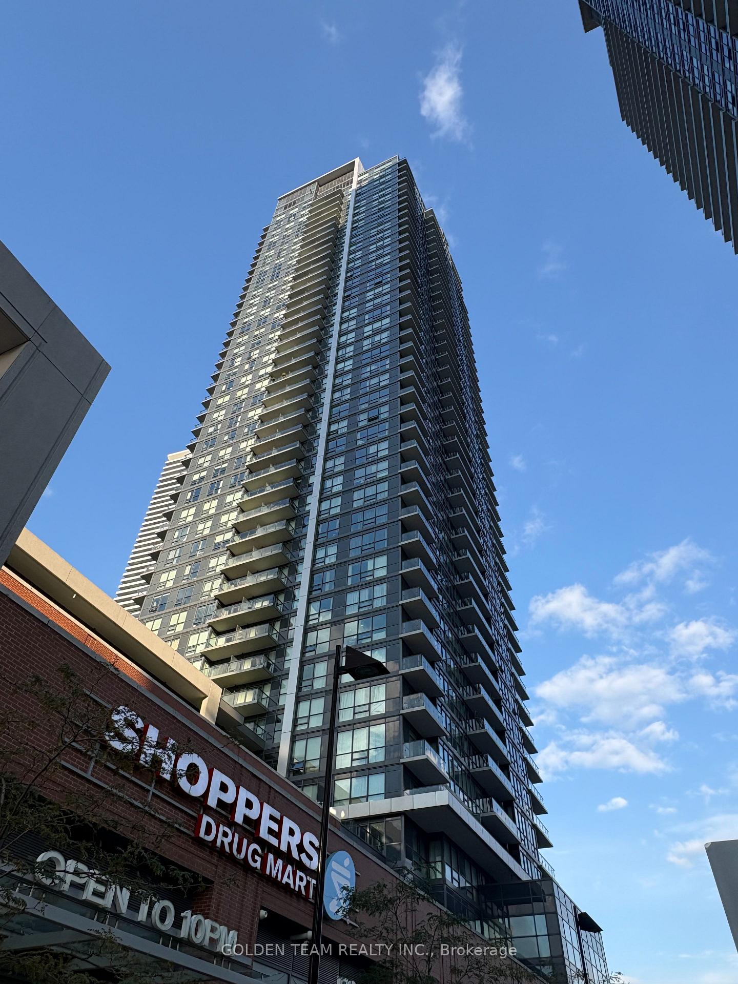 2200-lake-shore-boulevard-w-toronto-etobicoke-ontario-w13813530