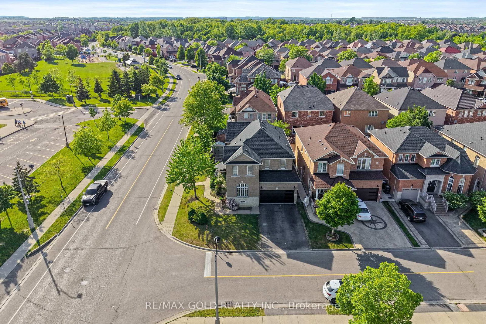 261-mountainash-road-brampton-ontario-w13813798