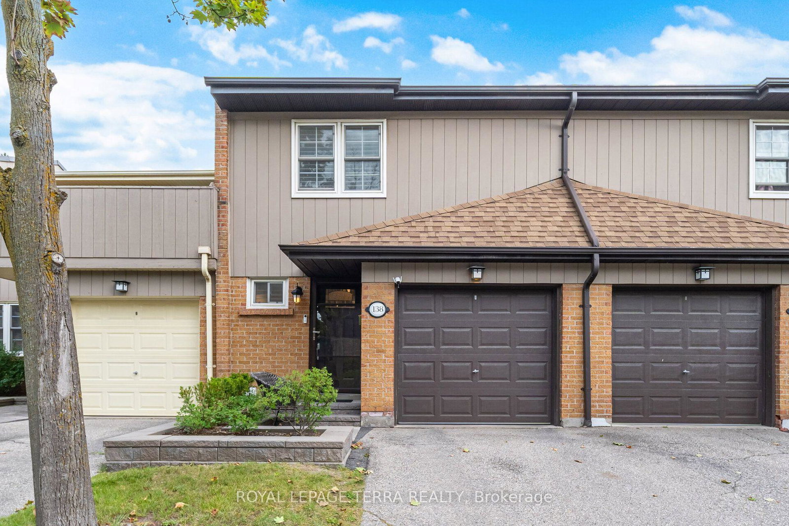1951-rathburn-road-e-mississauga-ontario-w13813934