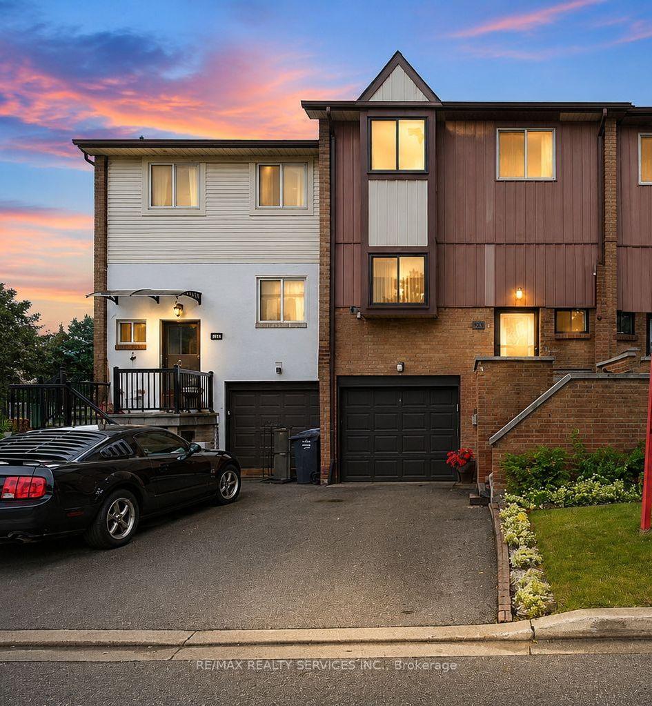 baronwood-court-brampton-ontario-w13814102