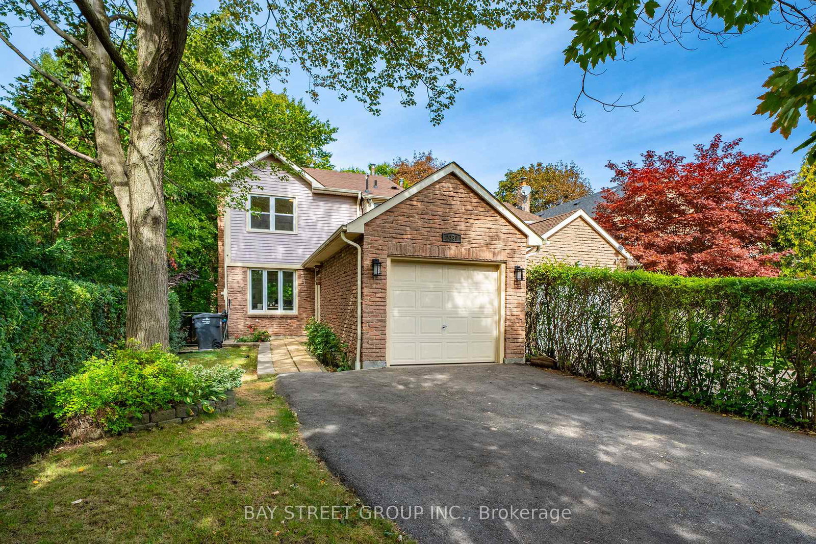 2439-musket-court-mississauga-ontario-w13814792