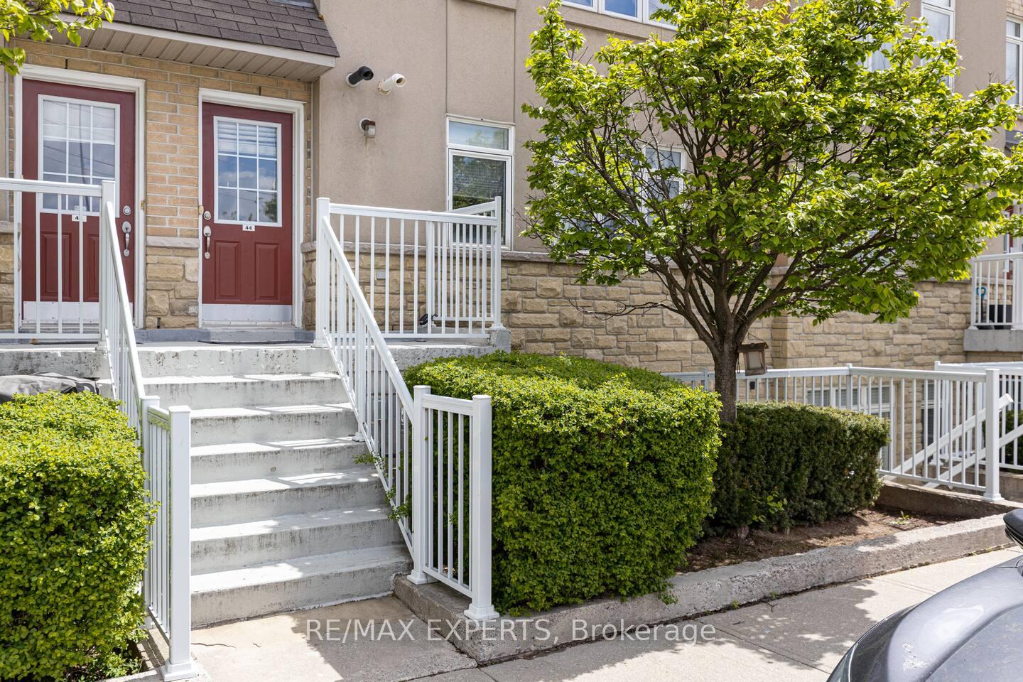 30-turntable-crescent-toronto-toronto-ontario-w13814896