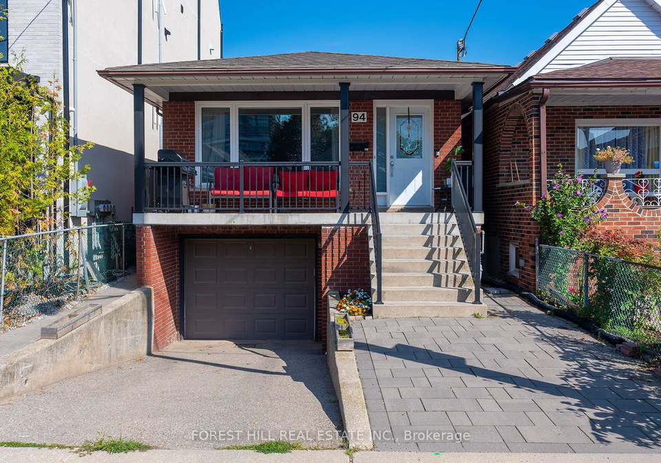 94-belgravia-avenue-toronto-north-york-ontario-w13814928