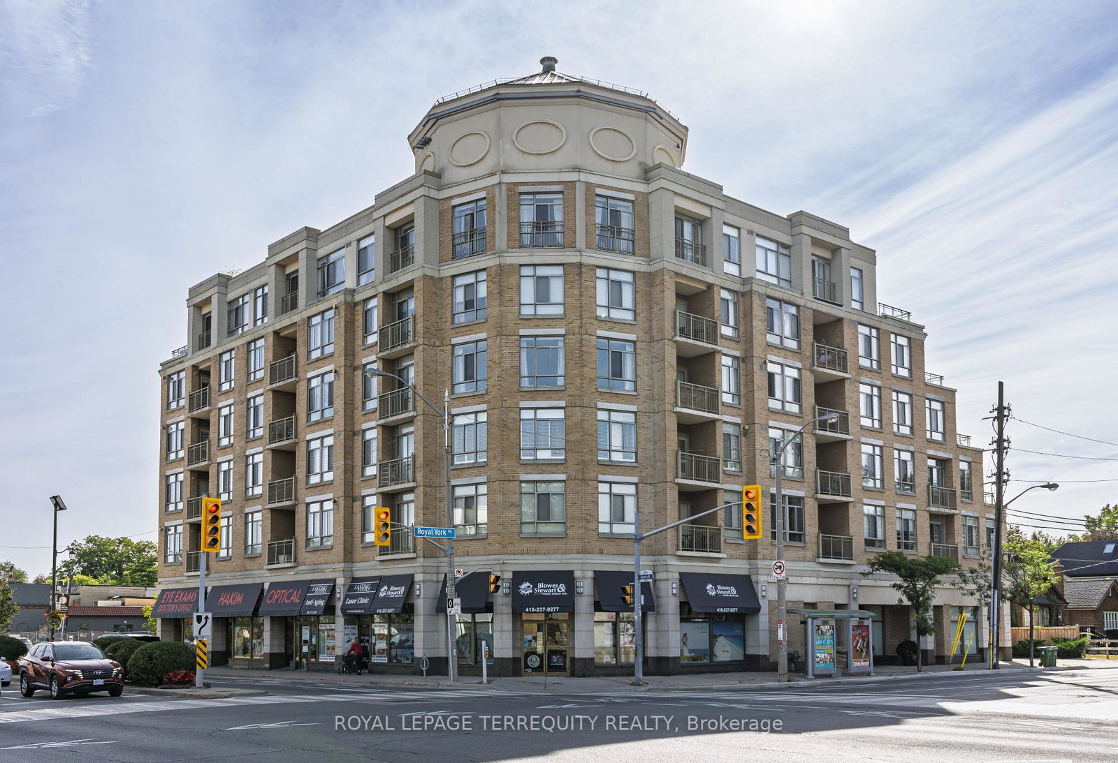 935-royal-york-road-toronto-etobicoke-ontario-w13815114