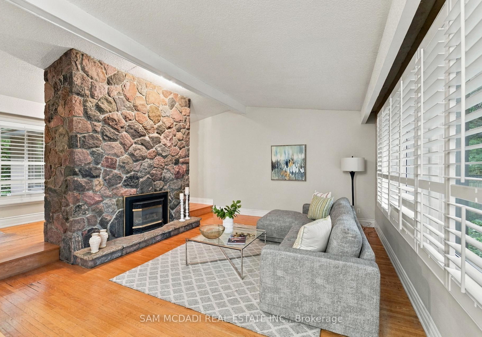 1459-birchwood-drive-mississauga-ontario-w13815128