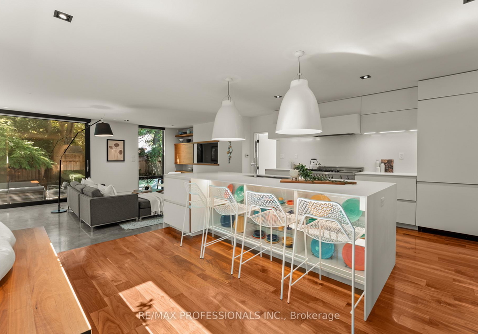80-humbervale-boulevard-toronto-etobicoke-ontario-w13815232