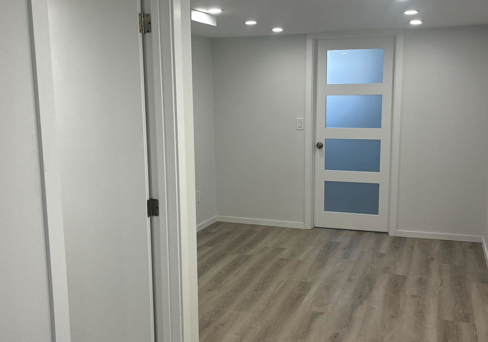 11-rivercrest-road-toronto-toronto-ontario-w13815300