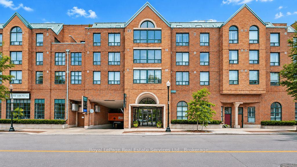 221-robinson-street-oakville-ontario-w13815322